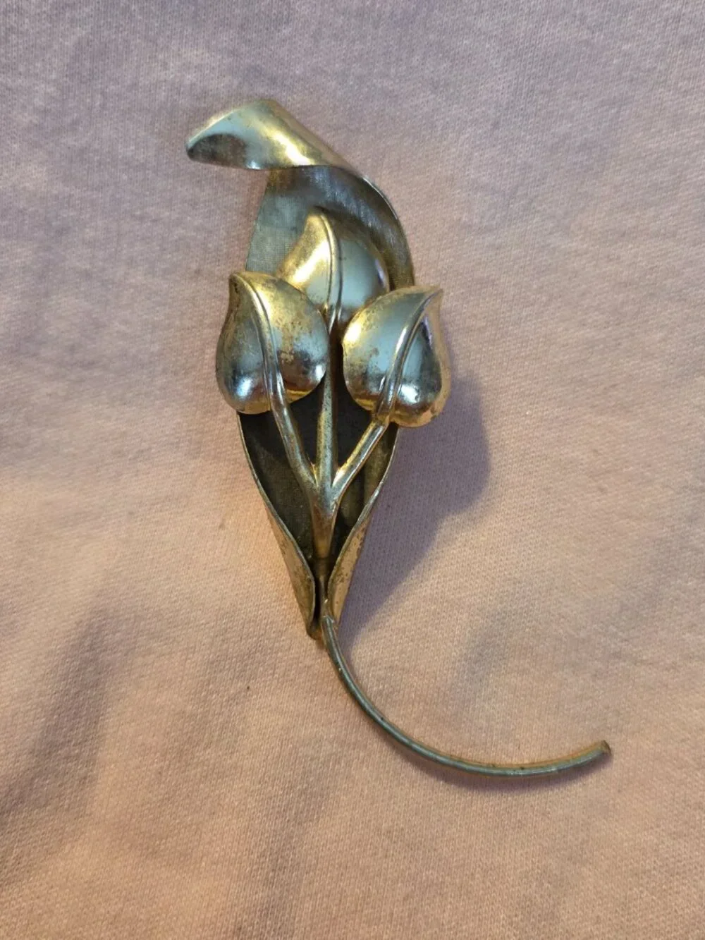 Vintage Gold-Tone Calla Lily Brooch | Retro Sculptural Floral Costume Jewelry Pi